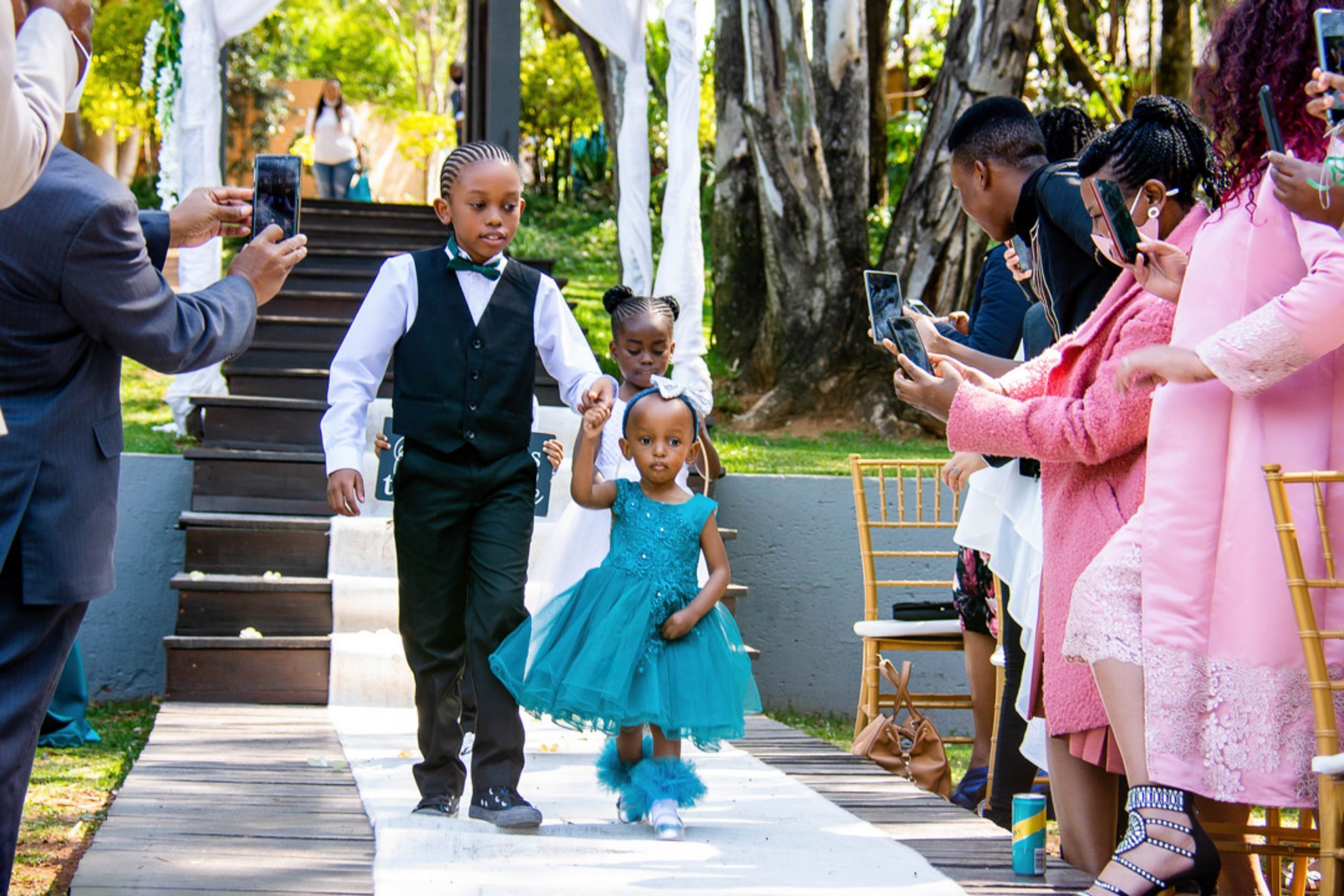 Diamond Wedding Photo Shoot Package - Image 9